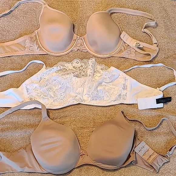 BRA BUNDLE by SOMA 34C - Picture 1 of 7